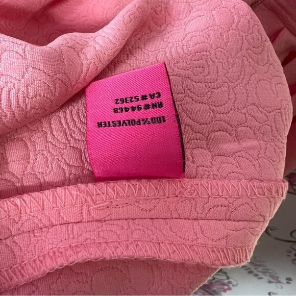 Betsey Johnson Coral Pink Textured Dress Vneck zip up back stunning flowers - Picture 8 of 8